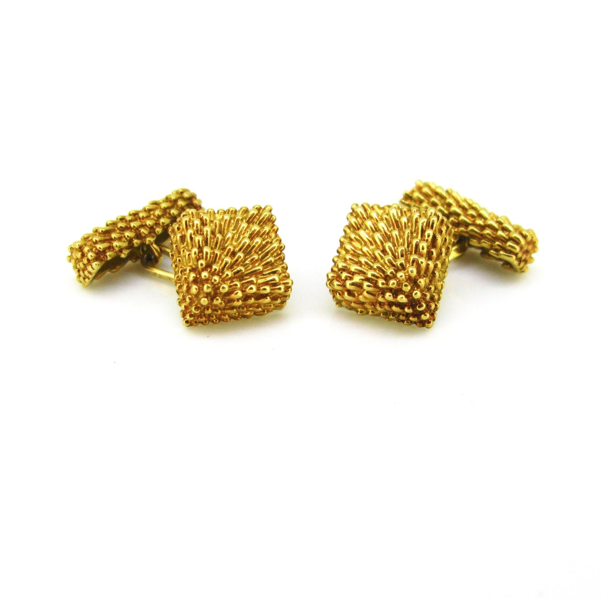 Women's or Men's Van Cleef & Arpels Gold Textured Cufflinks