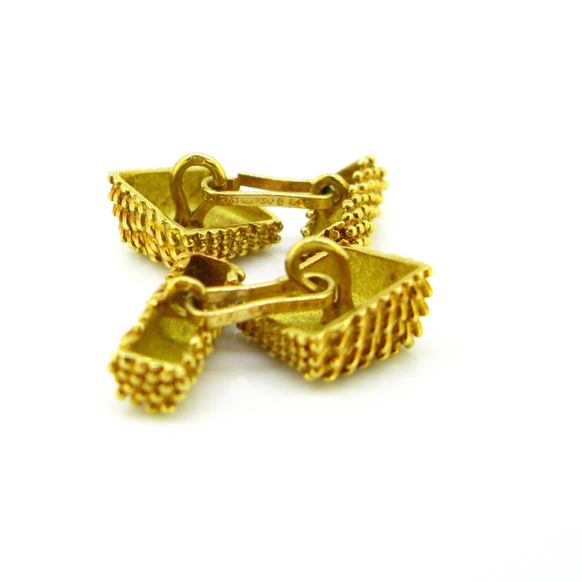 Van Cleef & Arpels Gold Textured Cufflinks 1