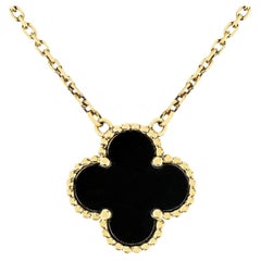 Van Cleef & Arpels Gold Vintage Alhambra Onyx Necklace VCARA45800