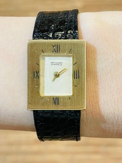 Van Cleef & Arpels Gold Wristwatch with Cartier Strap, 18Kt, 31.6 Grams