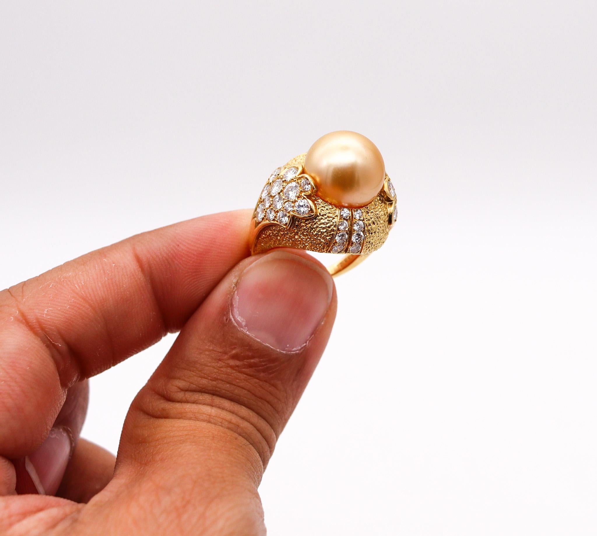 Van Cleef & Arpels Golden Pearl Cocktail Ring 18Kt Gold With 3.46 Ctw Diamonds For Sale 1