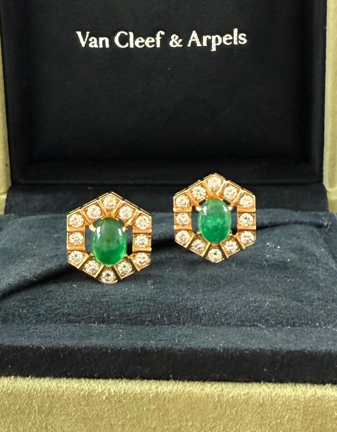 Cabochon Van Cleef & Arpels Green Emerald & Diamond Earrings For Sale