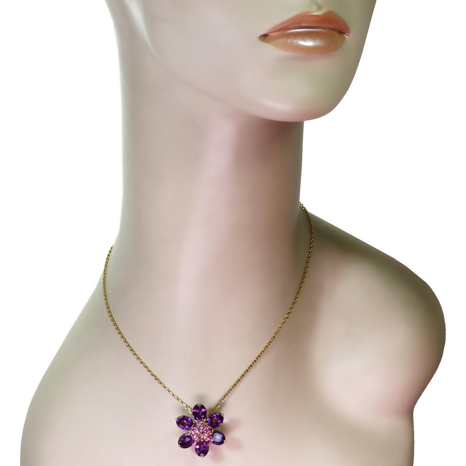 VAN CLEEF & ARPELS Hawaii Amethyst Pink Sapphire Brooch Pendant Gold Necklace In Excellent Condition In New York, NY