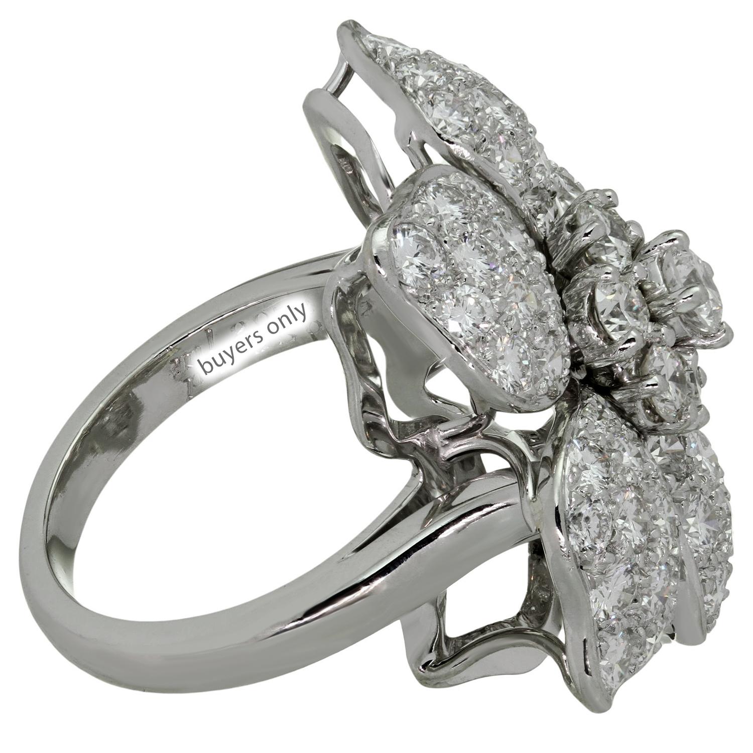 Women's VAN CLEEF & ARPELS Hawaii Diamond Platinum Ring 52 For Sale