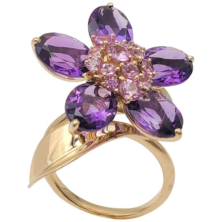 Van Cleef and Arpels ''Hawaii'' Pink Sapphire and Amethyst Ring at 1stDibs