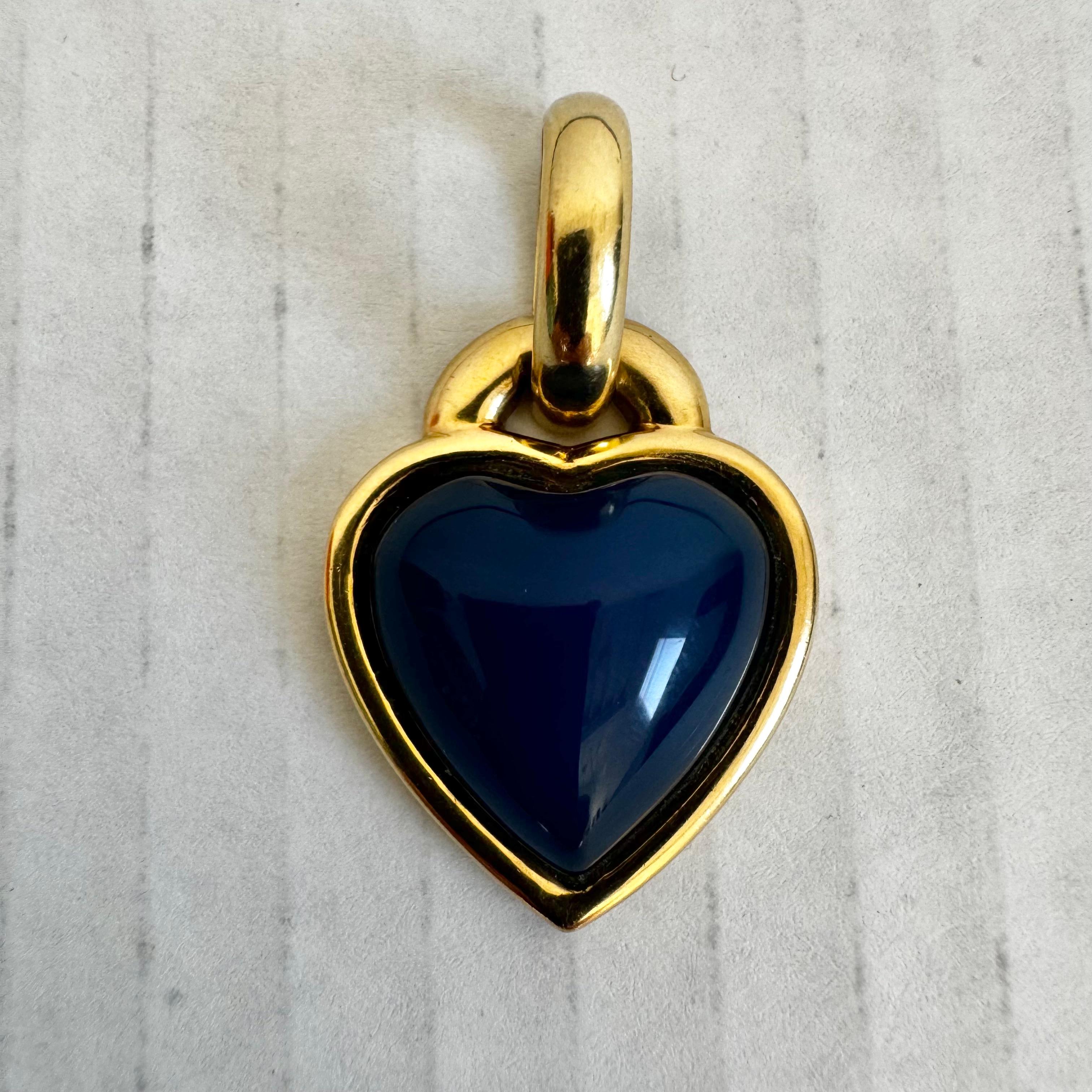 Van Cleef & Arpels Pendentif en forme de cœur, vers 1965 France 5