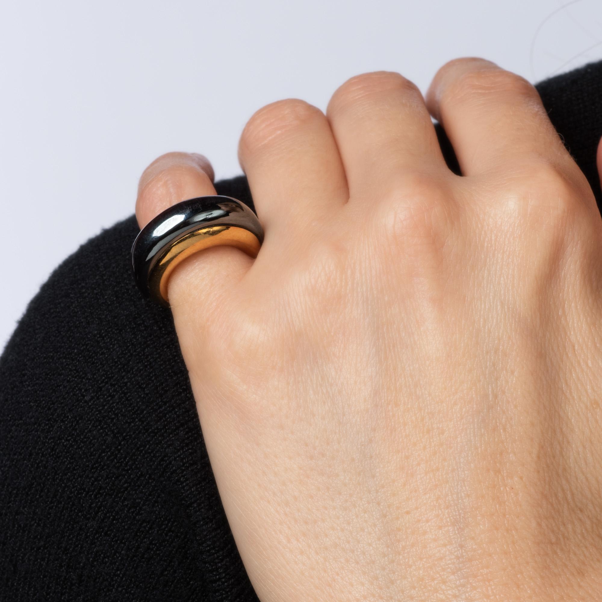 Van Cleef & Arpels Hematite Dome Ring Vintage Sz 4.5 Band Signed Jewelry For Sale 1