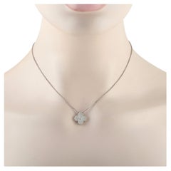 Van Cleef & Arpels Holiday Alhambra 18K Gold Diamant- und Perlen-Anhänger Halskette