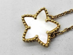 Van Cleef & Arpels Holiday Edition 2008 Star Mother of Pearl 18K Gold Necklace