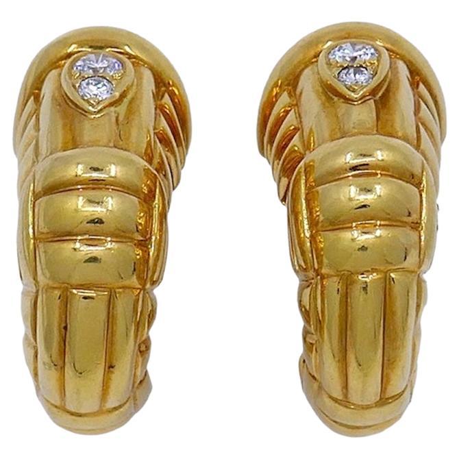 Van Cleef & Arpels Hoop Clip-on Earrings Diamond 18k Gold For Sale