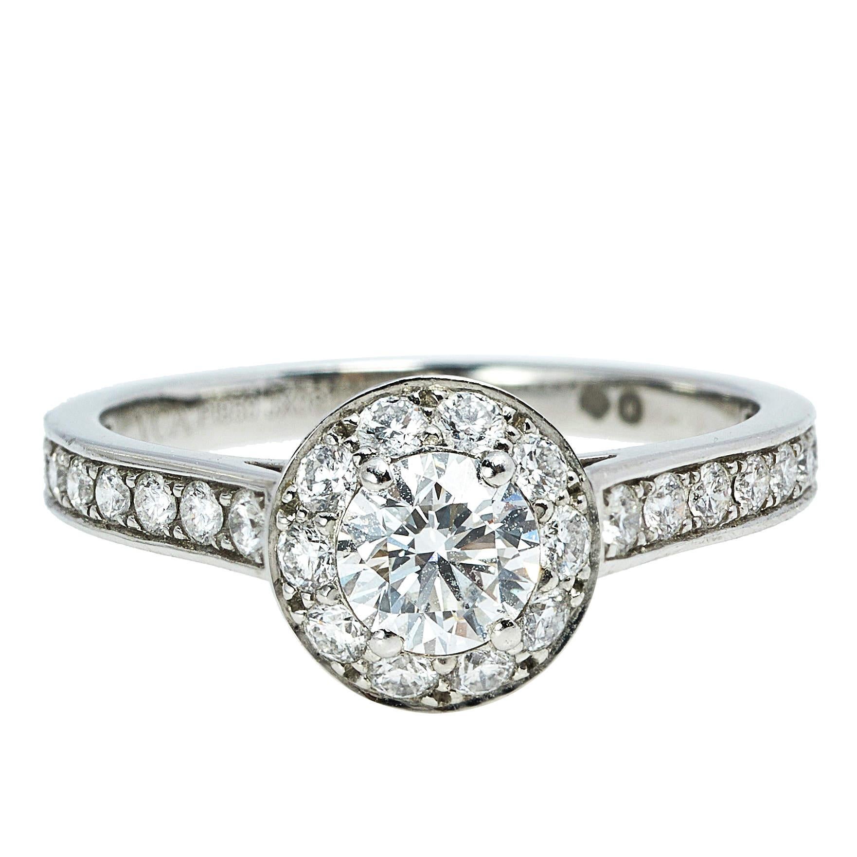 Van Cleef & Arpels Icone Solitare 0,32 Karat Diamant Platin Ring Größe 50 Damen im Angebot