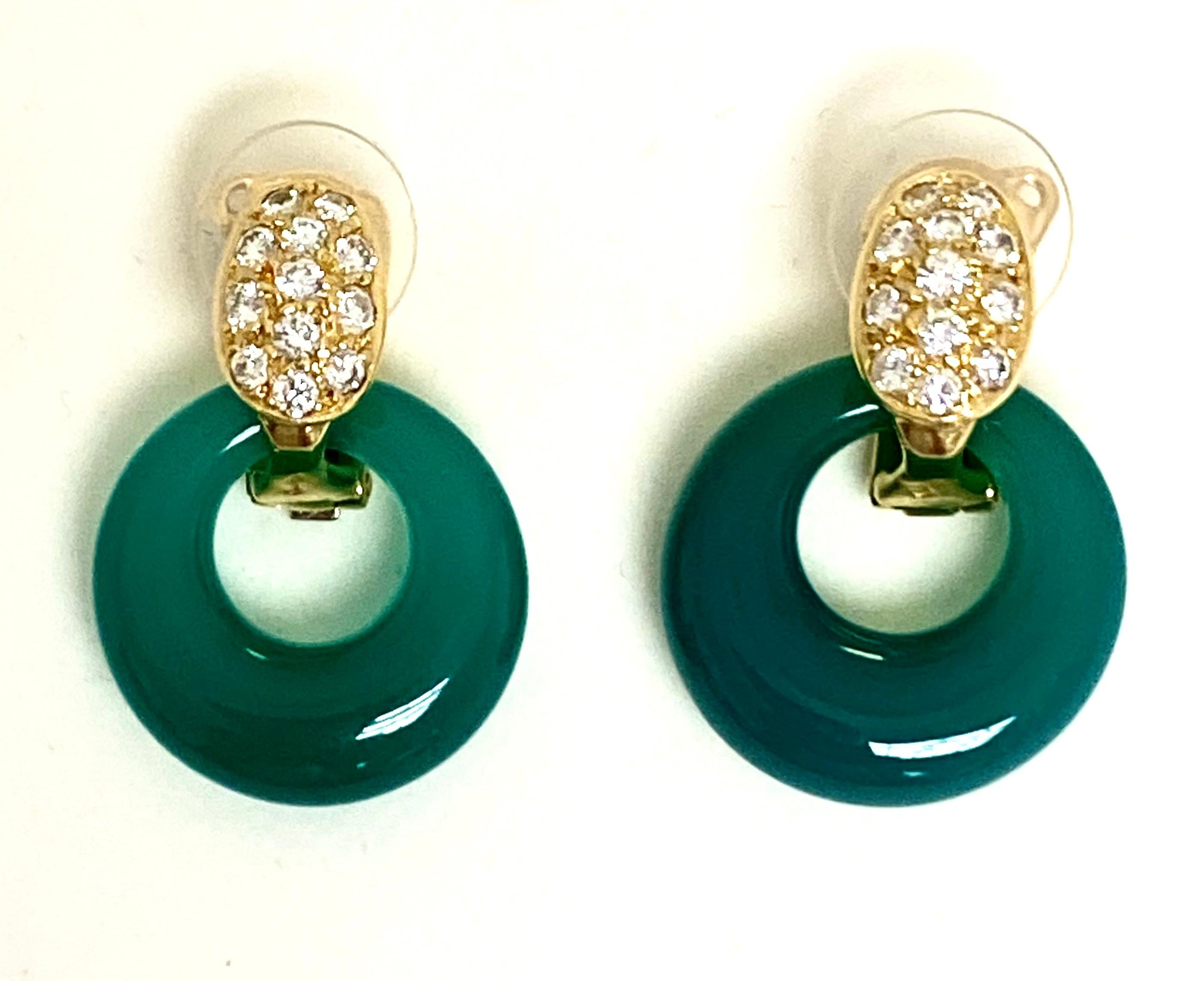 Van Cleef & Arpels Interchangeable Earrings 18k Gold In Excellent Condition In Beverly Hills, CA