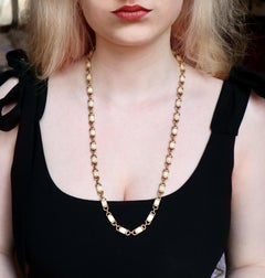 Van Cleef & Arpels Ivory Long Necklace 18 carat Gold 1950