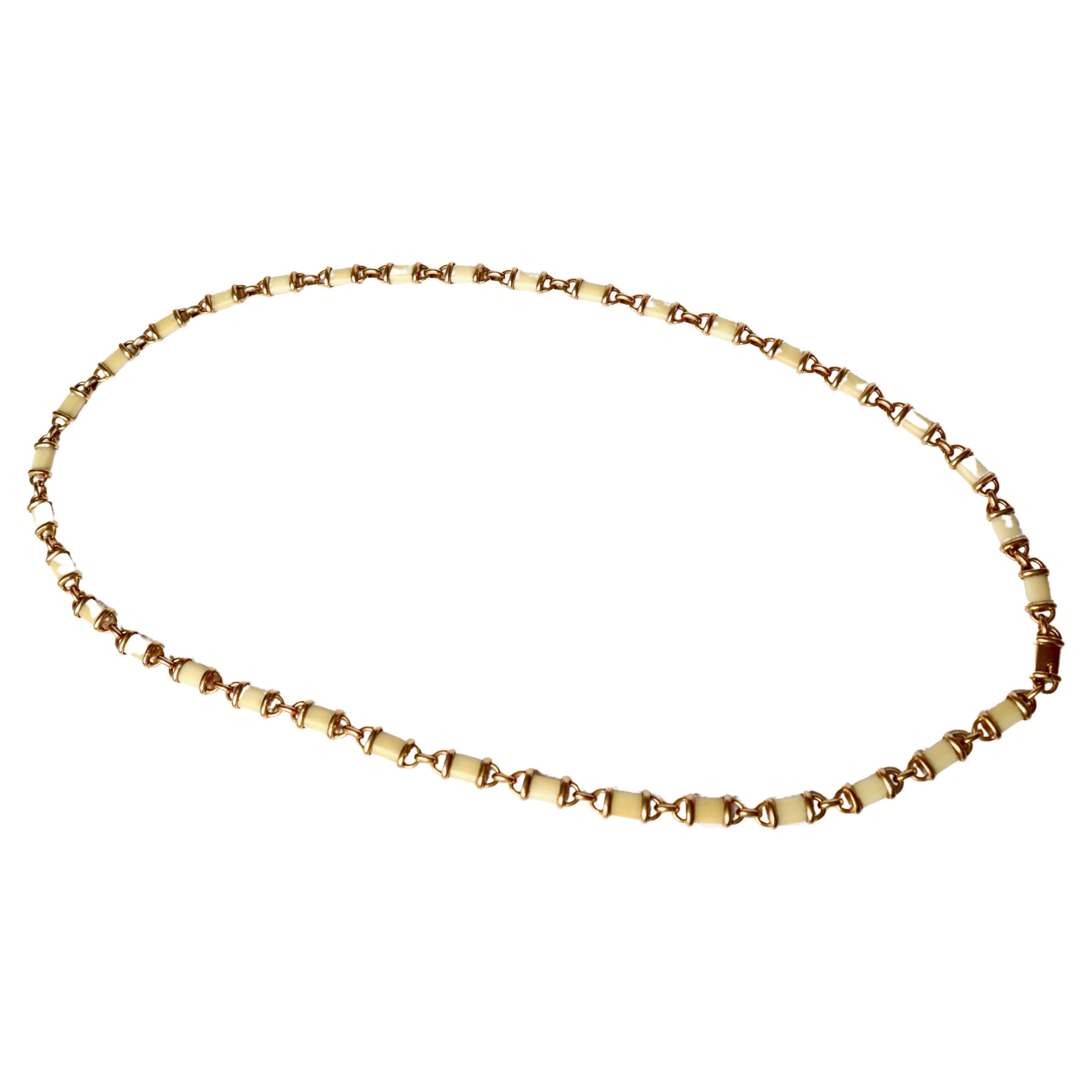 Van Cleef & Arpels Ivory Long Necklace 18 carat Gold 1950 For Sale