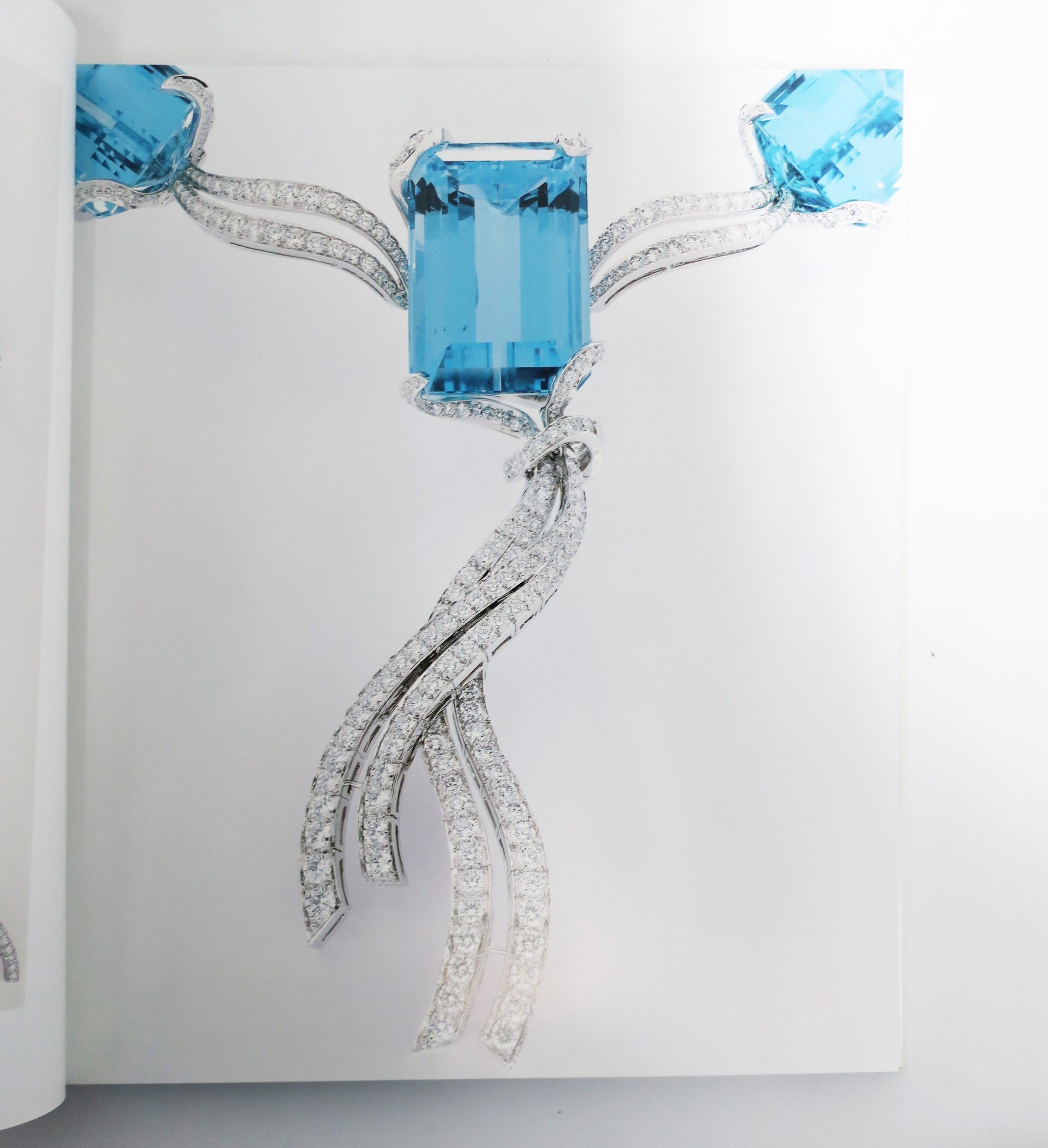 Van Cleef & Arpels Jewelry Coffee Table Book For Sale 2