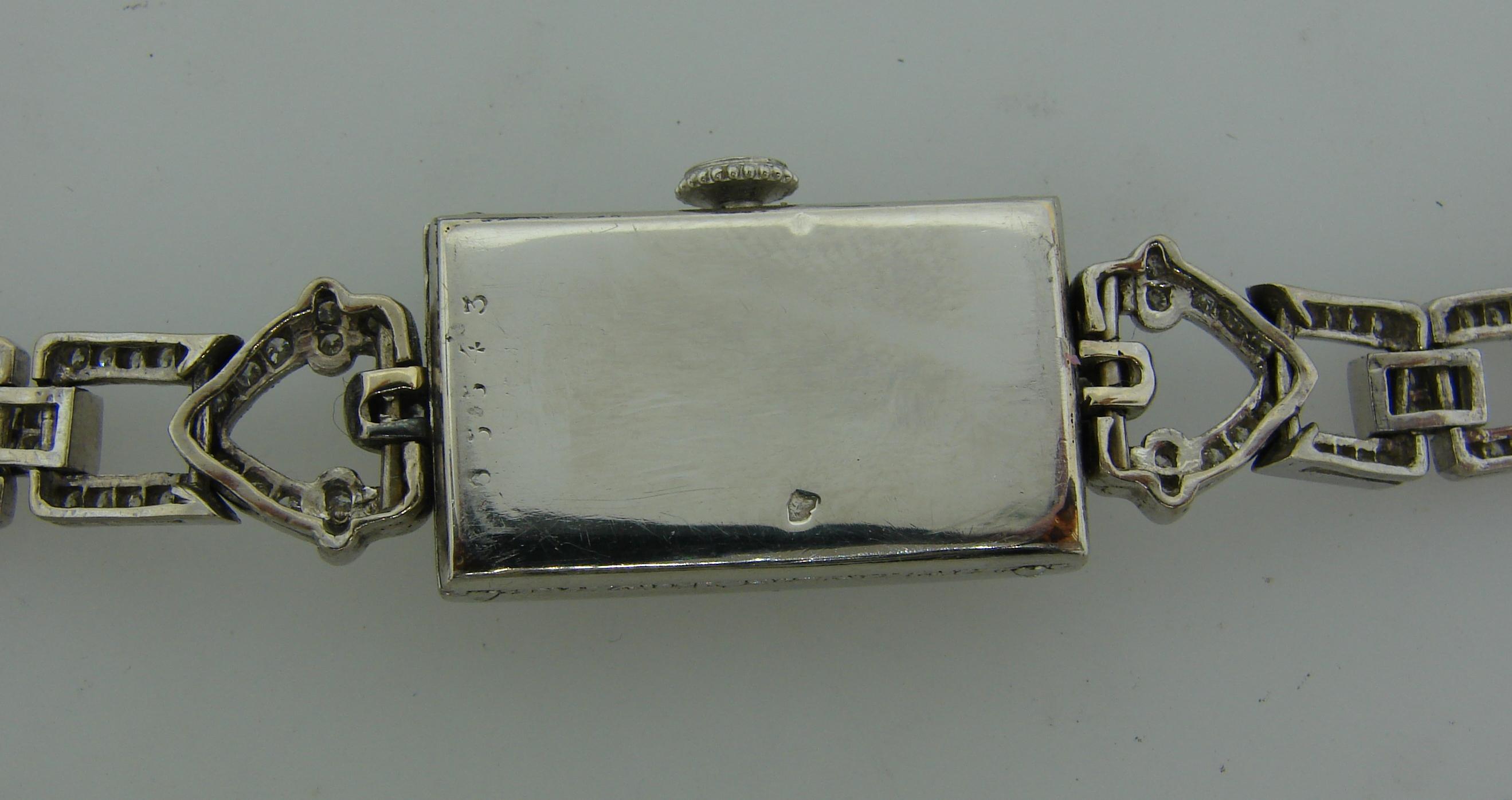 Van Cleef & Arpels Damen Art Deco Armbanduhr Platin Diamant Handaufzug im Angebot 2