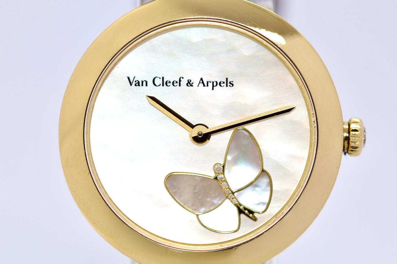 Round Cut Van Cleef & Arpels Ladies Wristwatch, Lady Arpels Papillon, 18K Gold, Butterfly For Sale