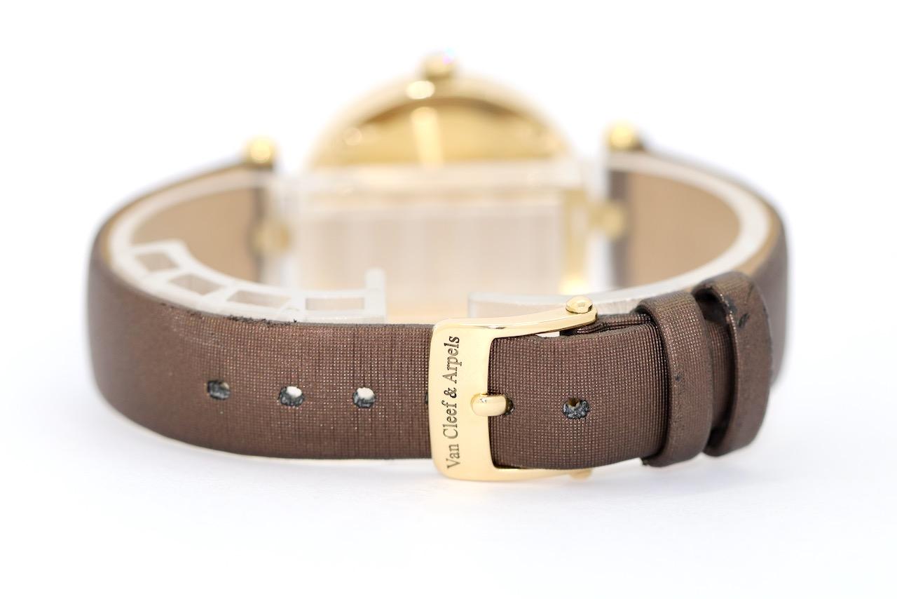 Montre-bracelet pour femme Van Cleef & Arpels papillon Lady Arpels, or 18 carats, papillon en vente 3