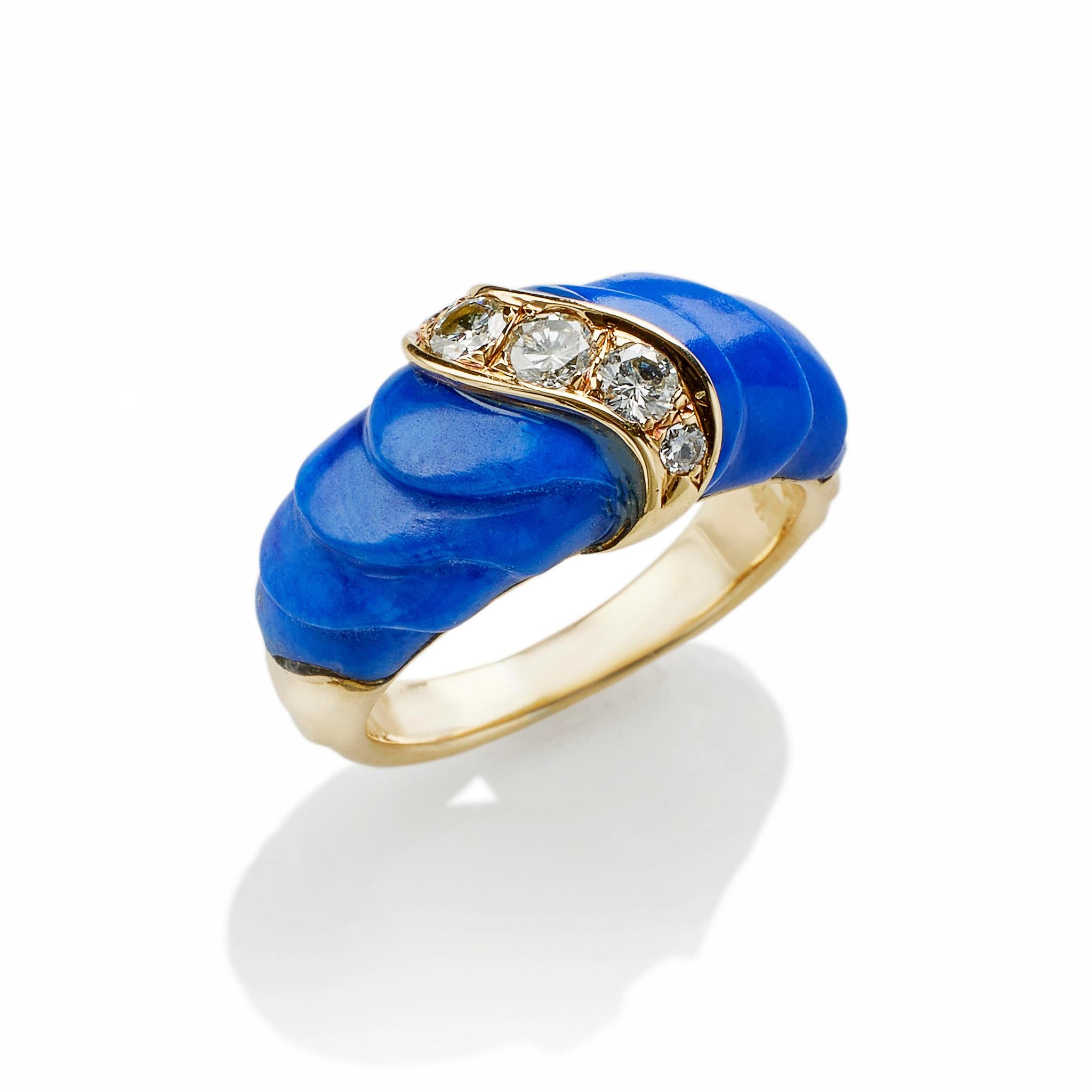 Round Cut Van Cleef & Arpels Lapis and Diamond Ring