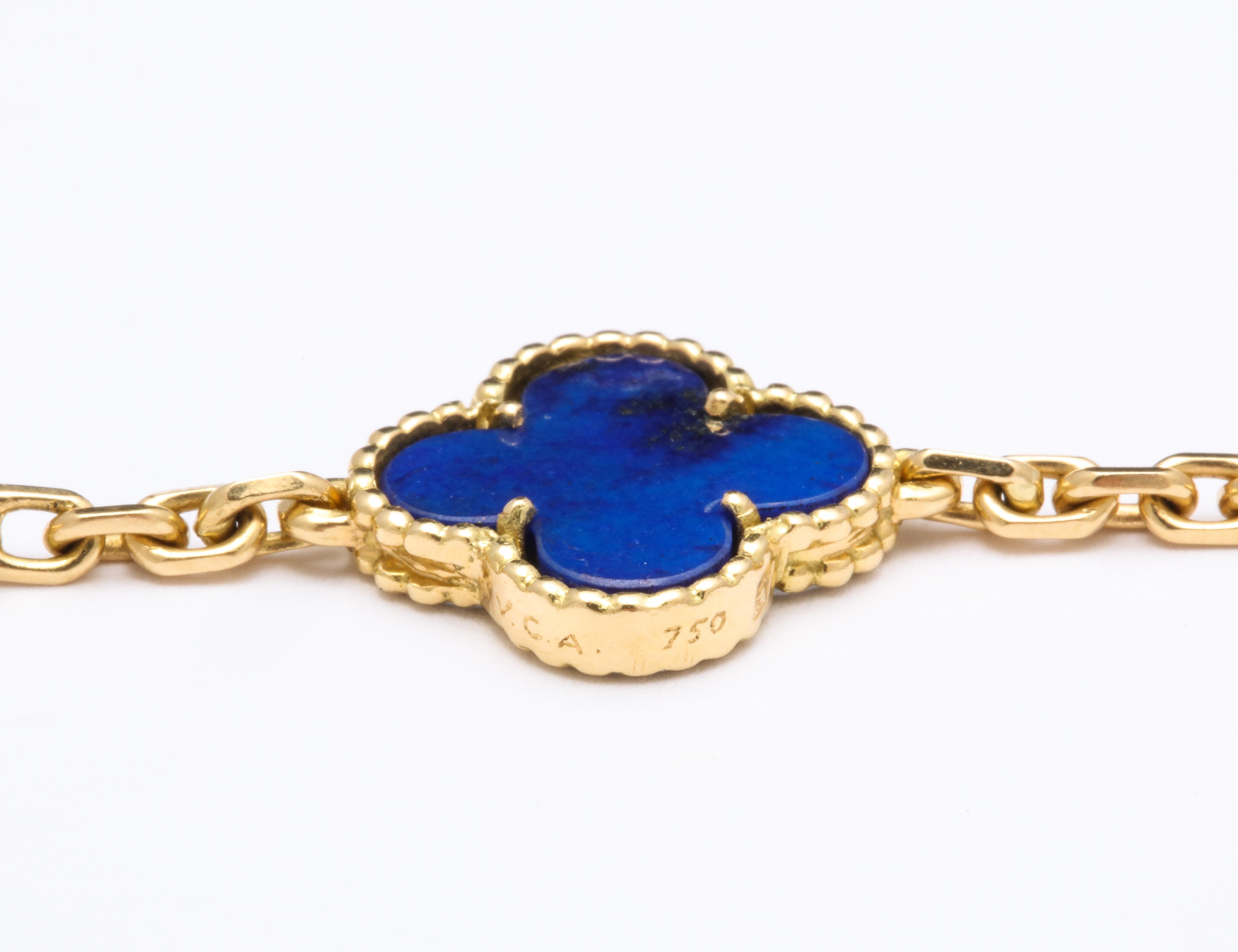 Rare and Highly Collectible

18k Yellow Gold Vintage Alhambra Lapis Lazuli Necklace by Van Cleef & Arpels.

With 20 motifs of Lapis Lazuli Alhambra

32 inch length





