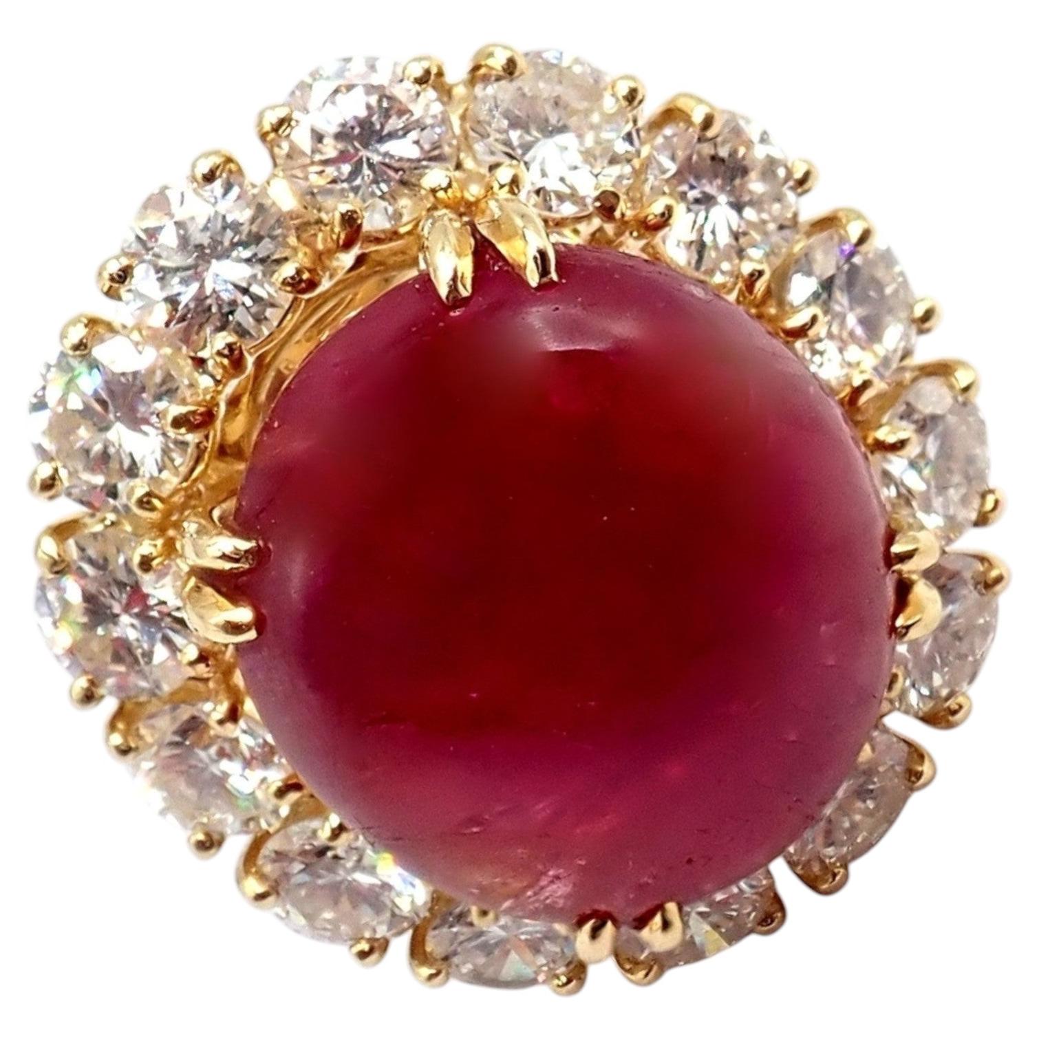 Van Cleef & Arpels Large Cabochon Burmese No Heat Ruby Diamond Gold Ring GIA