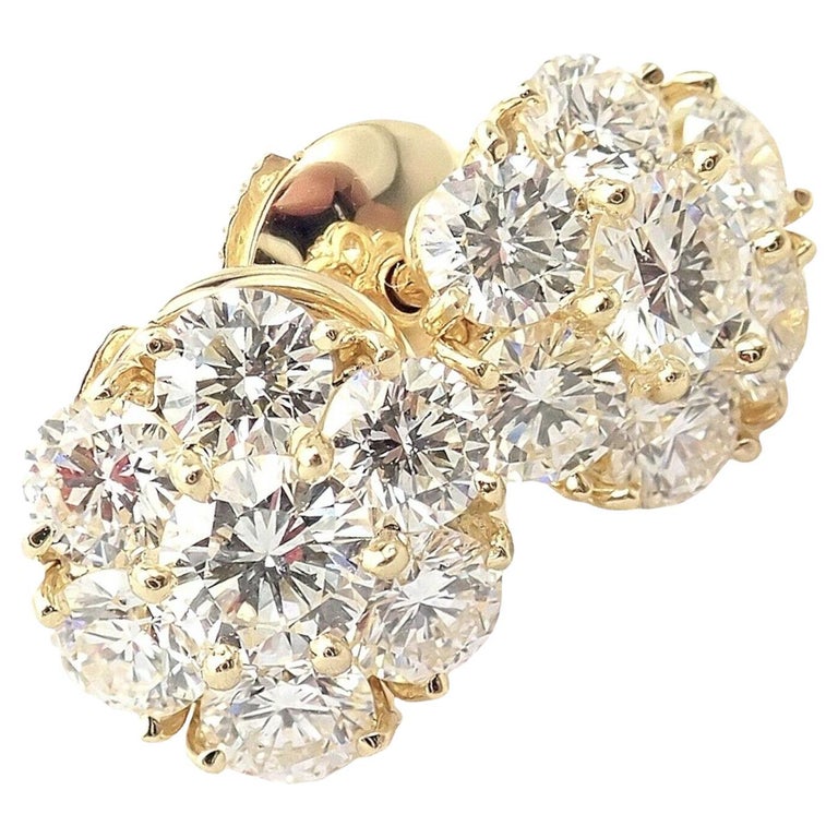 Van Cleef and Arpels Large Fleurette Flower Diamond Yellow Gold Stud  Earrings at 1stDibs