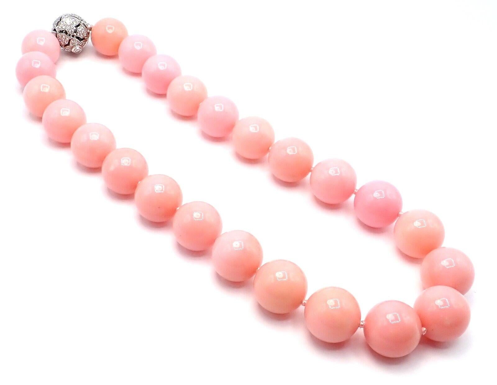 Van Cleef & Arpels Large Pink Opal Bead Diamond White Gold Necklace In Excellent Condition In Holland, PA