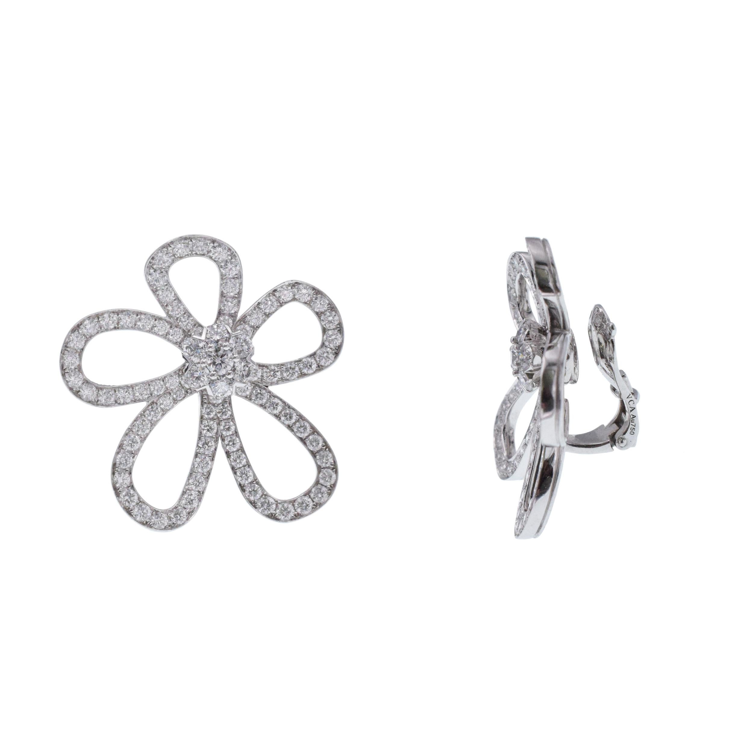 Van Cleef & Arpels (large size) Flower-lace Diamond Earrings. 1