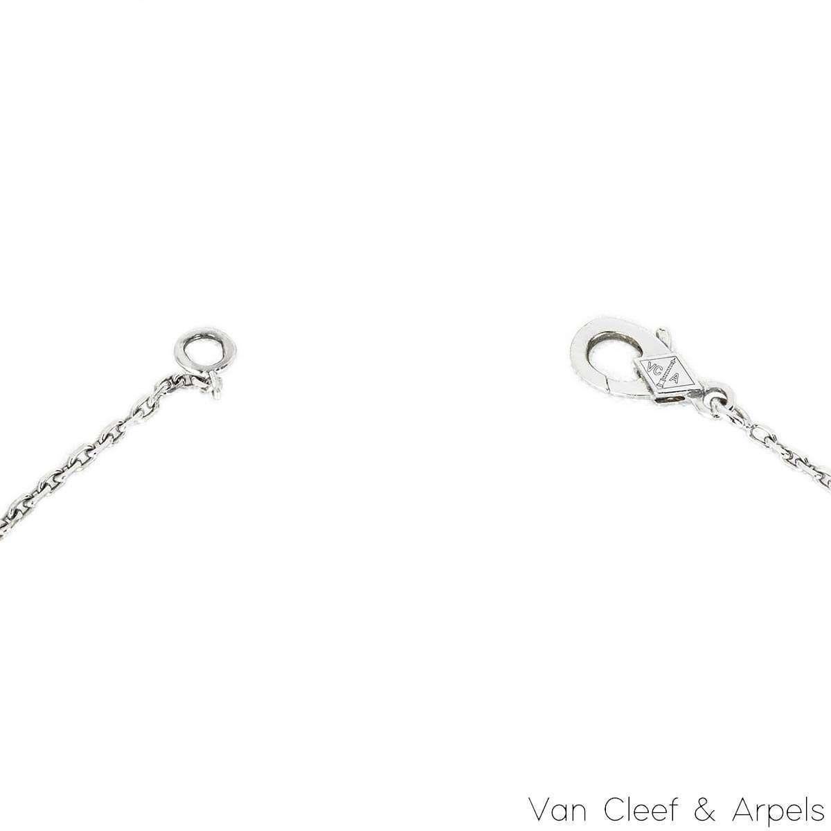 Van Cleef & Arpels Edizione Limitata 2020 Oro Bianco Diamante Guilloche Vintage Alh In condizioni ottime in vendita a Mayfair, London, London