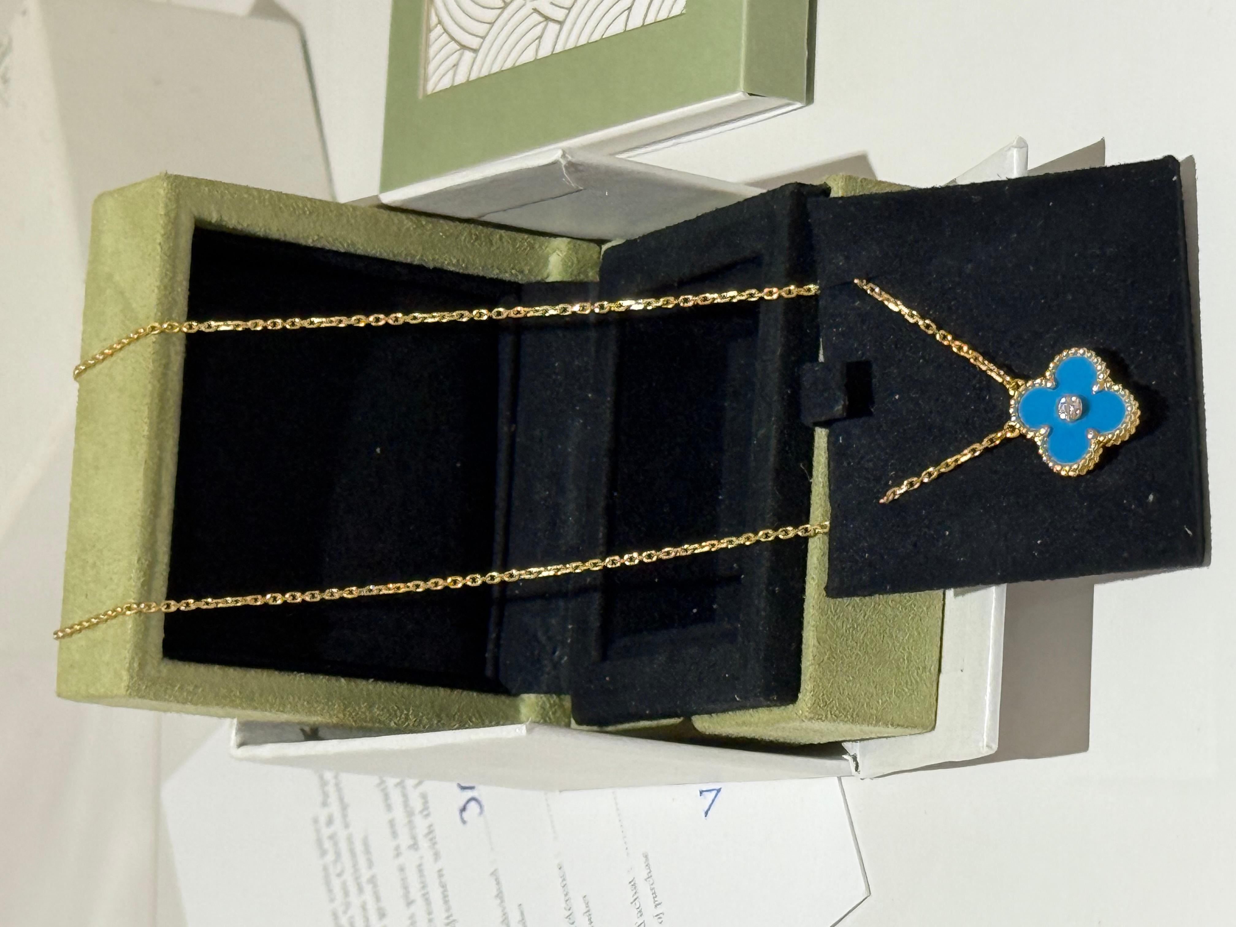 Art Nouveau Van Cleef & Arpels Collana Alhambra Vintage Blu Celeste in edizione limitata in vendita