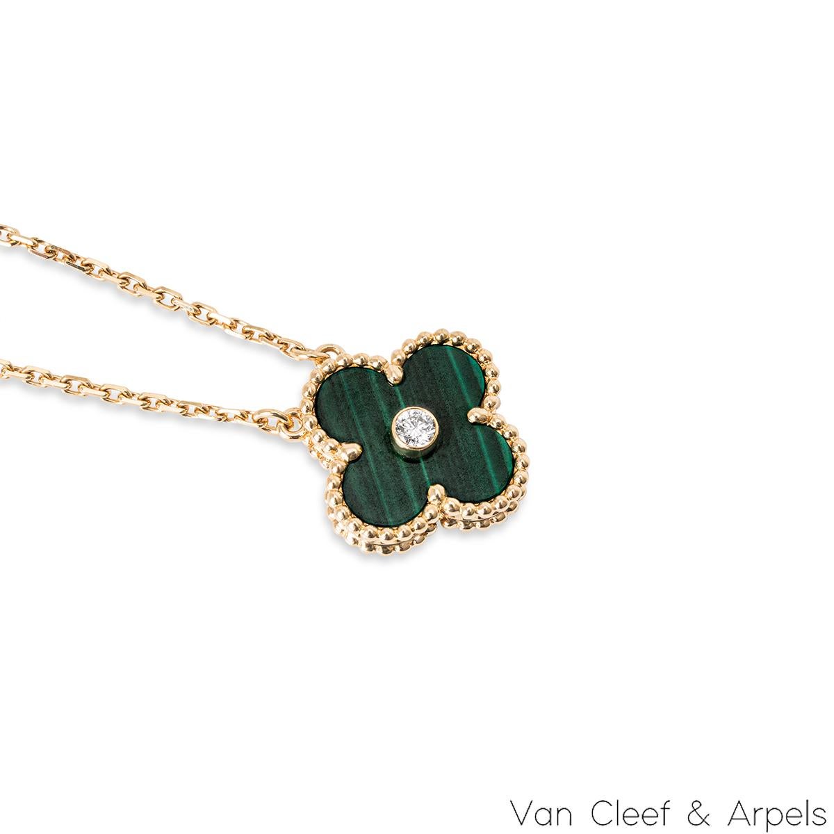 Van Cleef & Arpels Pendentif de vacances Alhambra vintage en édition limitée Excellent état à Mayfair, London, London