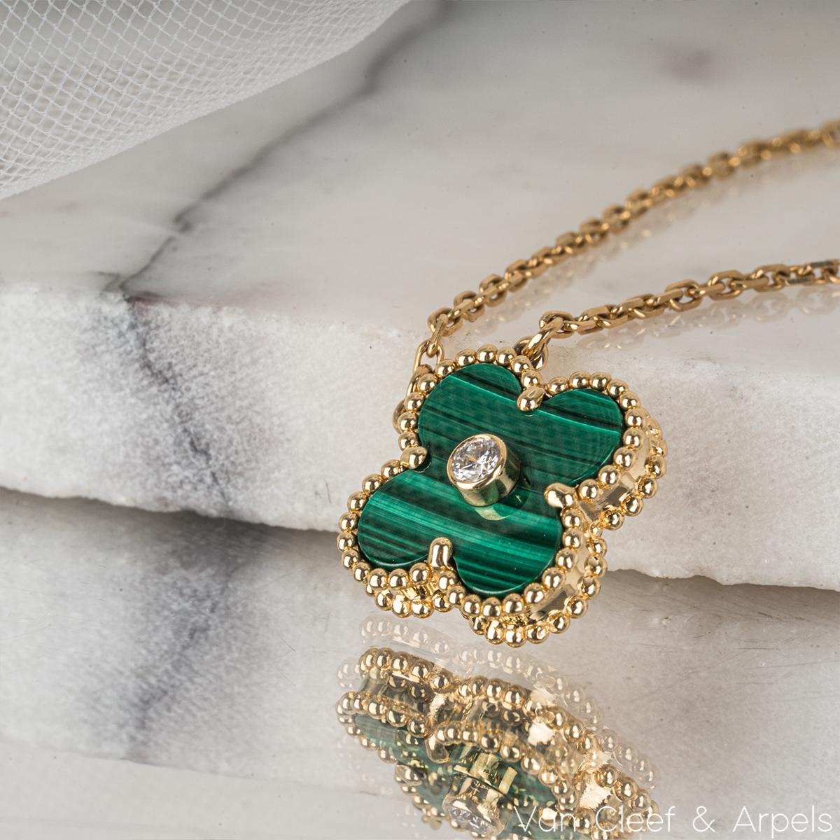 Van Cleef & Arpels Pendentif de vacances Alhambra vintage en édition limitée 2