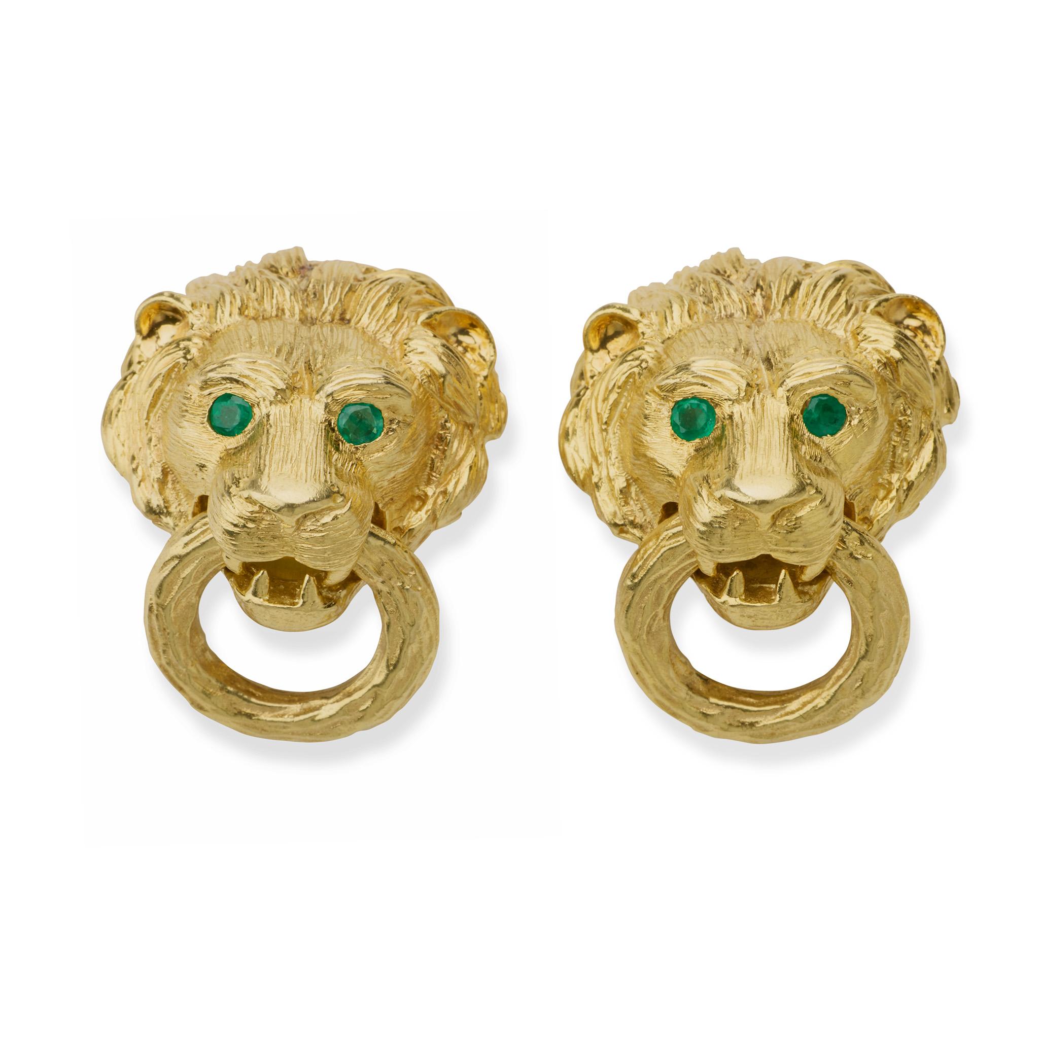 Round Cut Van Cleef & Arpels Lion Door Knocker Earrings For Sale