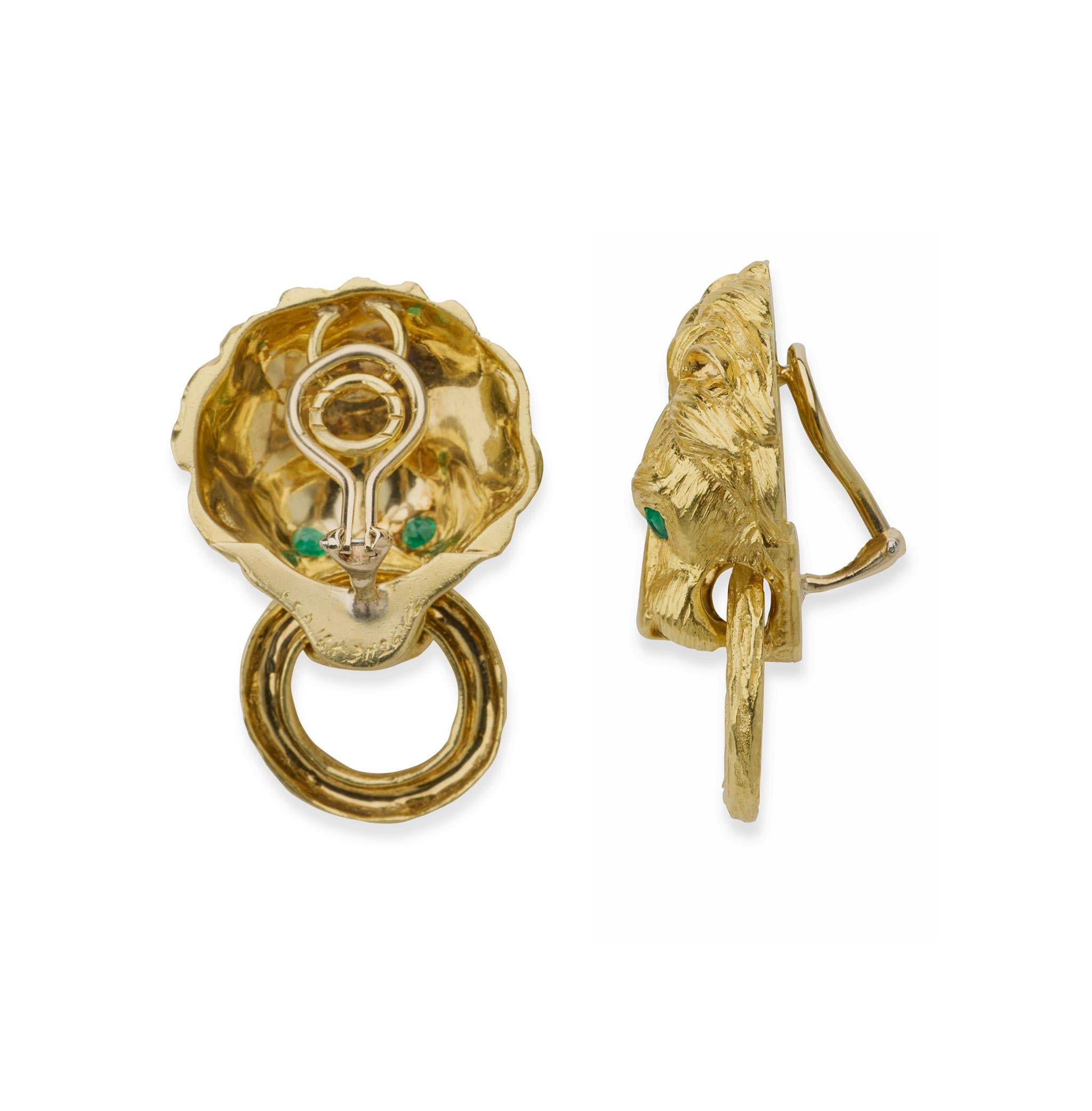 Van Cleef & Arpels Lion Door Knocker Earrings In Excellent Condition For Sale In New York, NY
