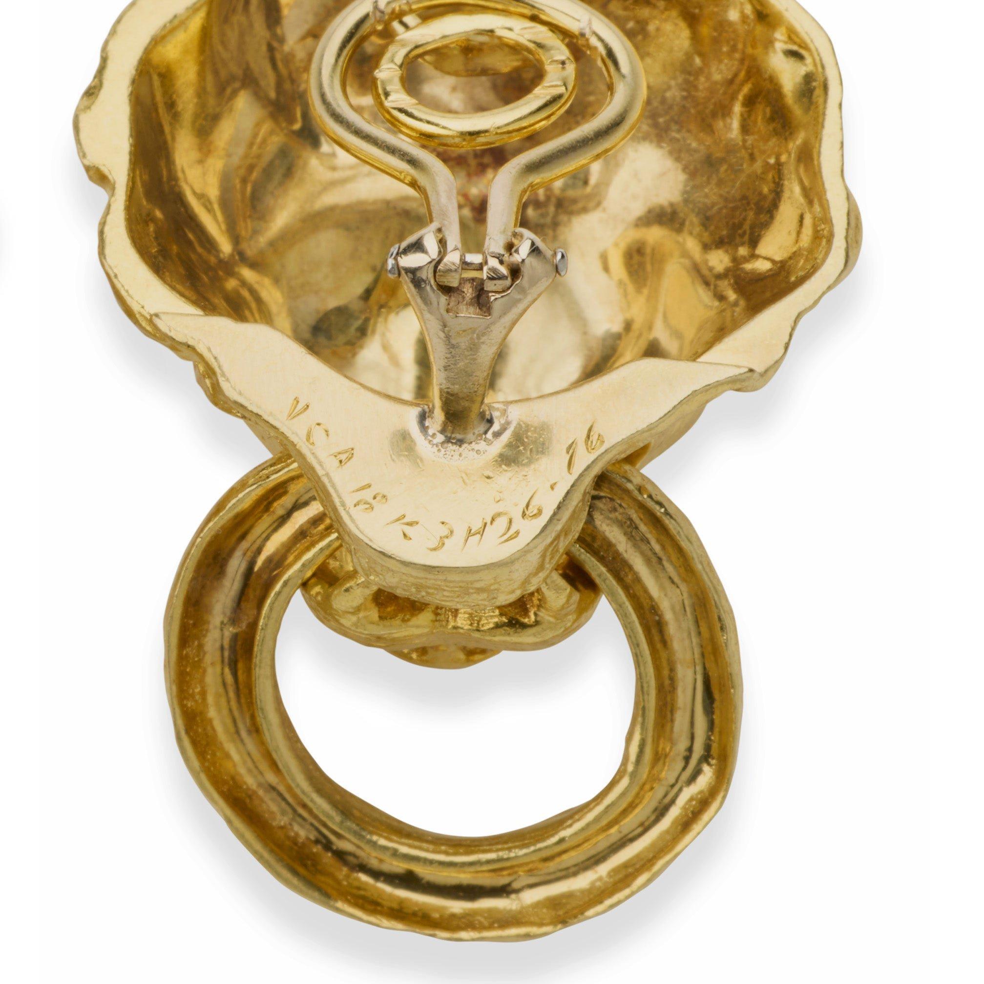 Women's or Men's Van Cleef & Arpels Lion Door Knocker Earrings For Sale