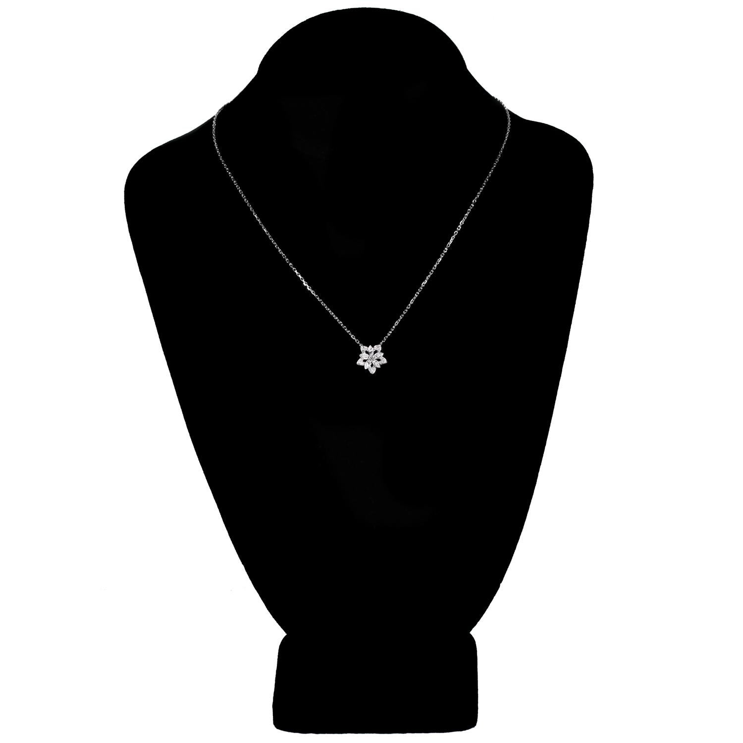 Brilliant Cut Van Cleef & Arpels Lotus Diamond White Gold Openwork Mini Pendant Necklace