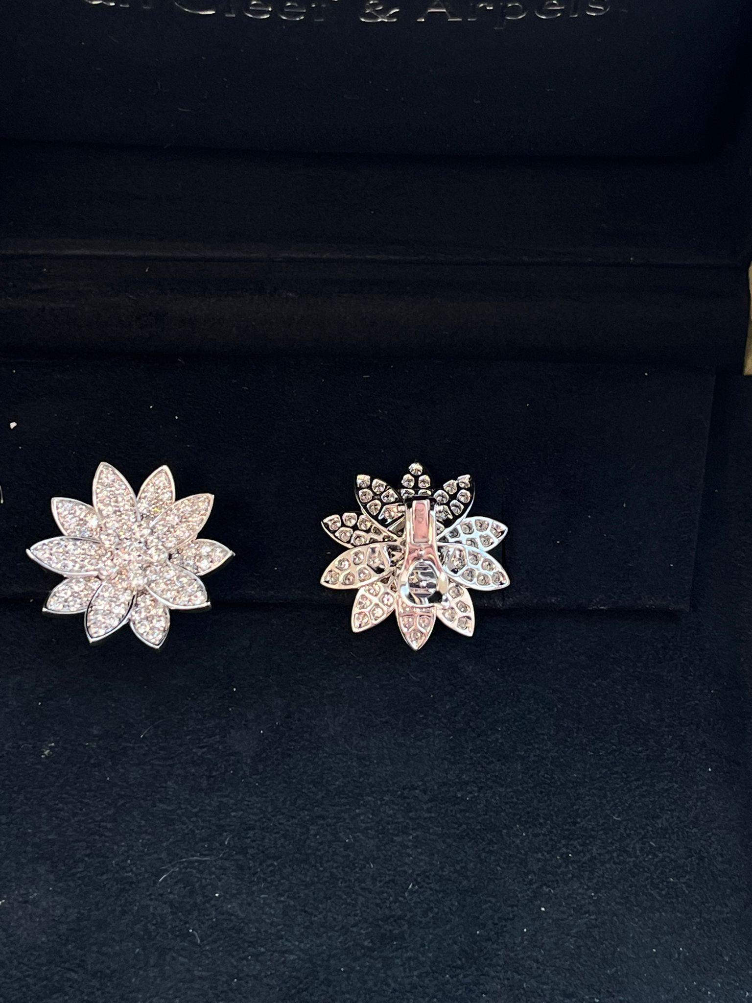 Van Cleef & Arpels Lotus Earrings Medium Model in 18K White Gold For Sale 4