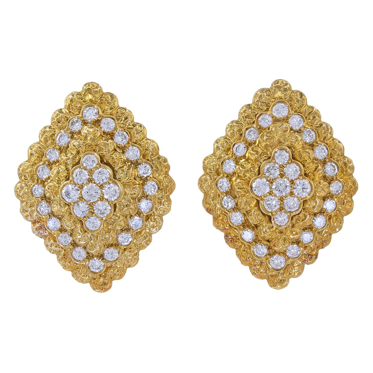 Van Cleef & Arpels Paris Boucles d'oreilles en or et diamants à motifs de losanges de la collection vintage