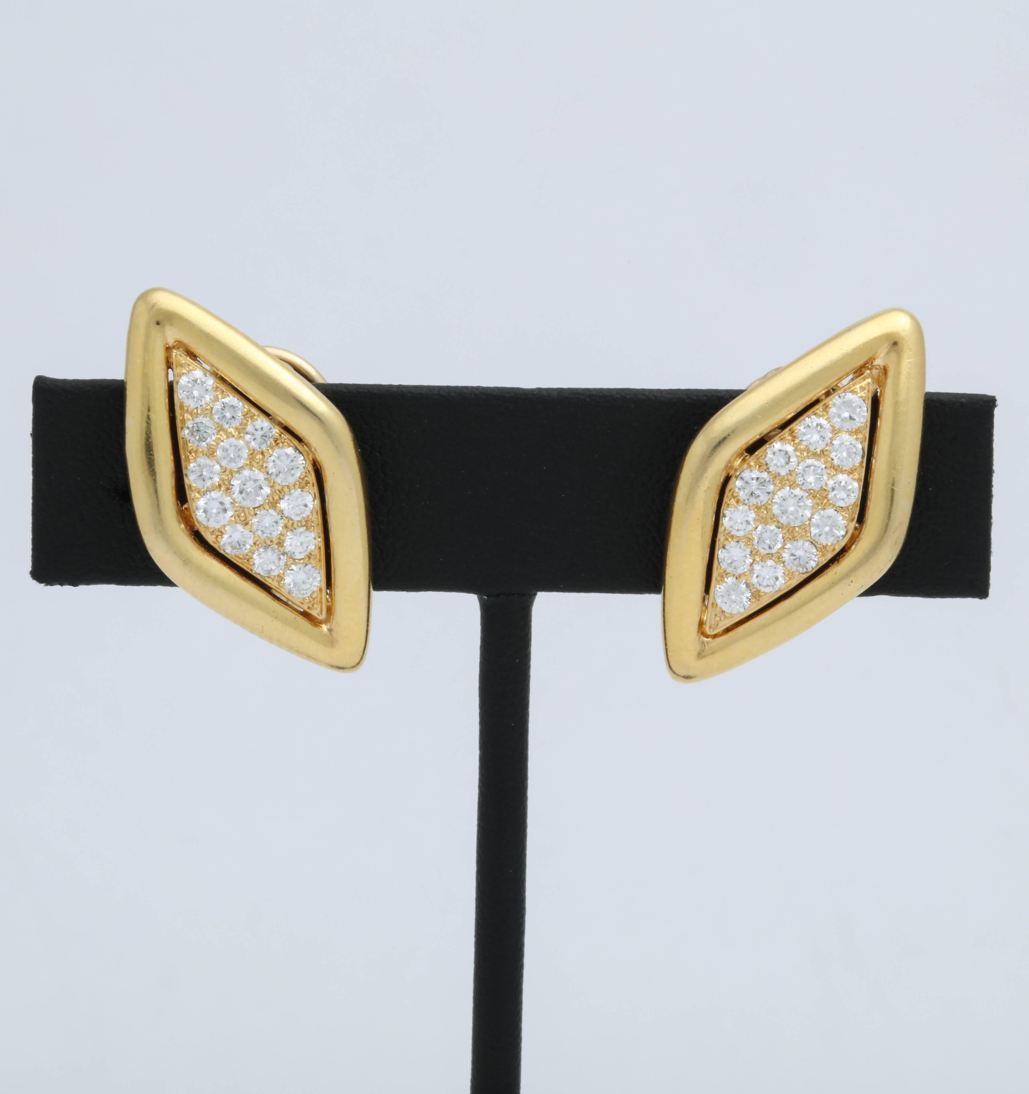 Contemporary Van Cleef & Arpels Lozenge Shaped Clip-On Diamond Earrings