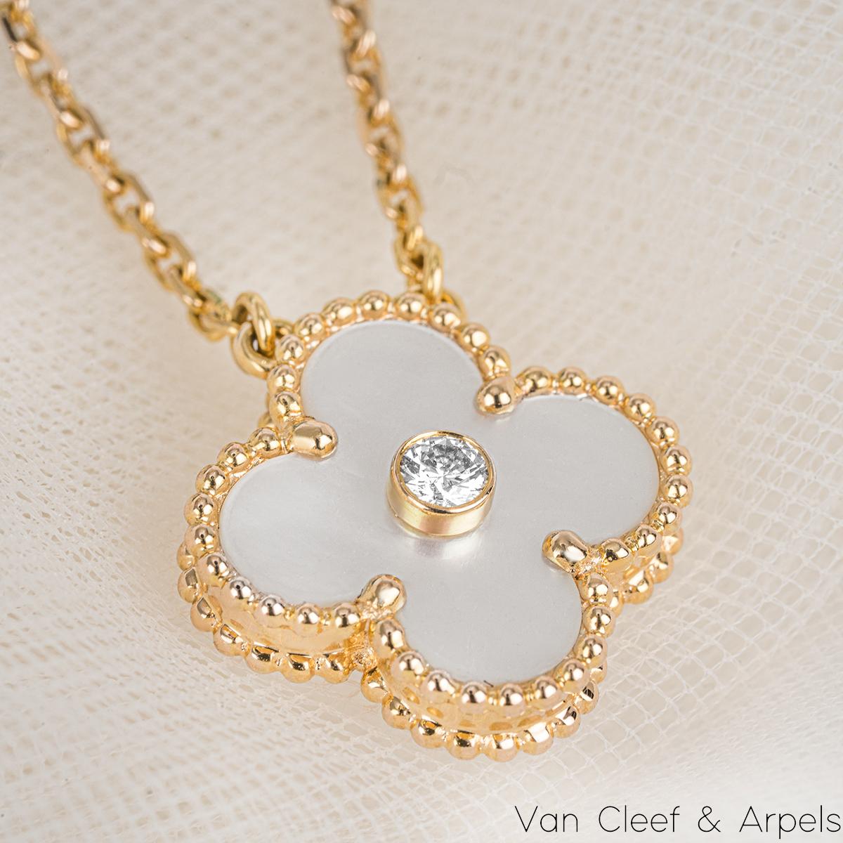 Van Cleef & Arpels Ltd Ed Mother of Pearl Vintage Alhambra Holiday Pendant In Excellent Condition In Mayfair, London, London