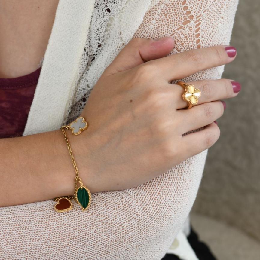 Uncut Van Cleef & Arpels Lucky Alhambra 4 Motifs 18K Yellow Gold Bracelet For Sale