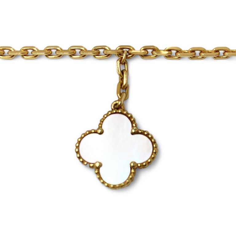 Van Cleef & Arpels 'Lucky Alhambra' Bracelet For Sale 1