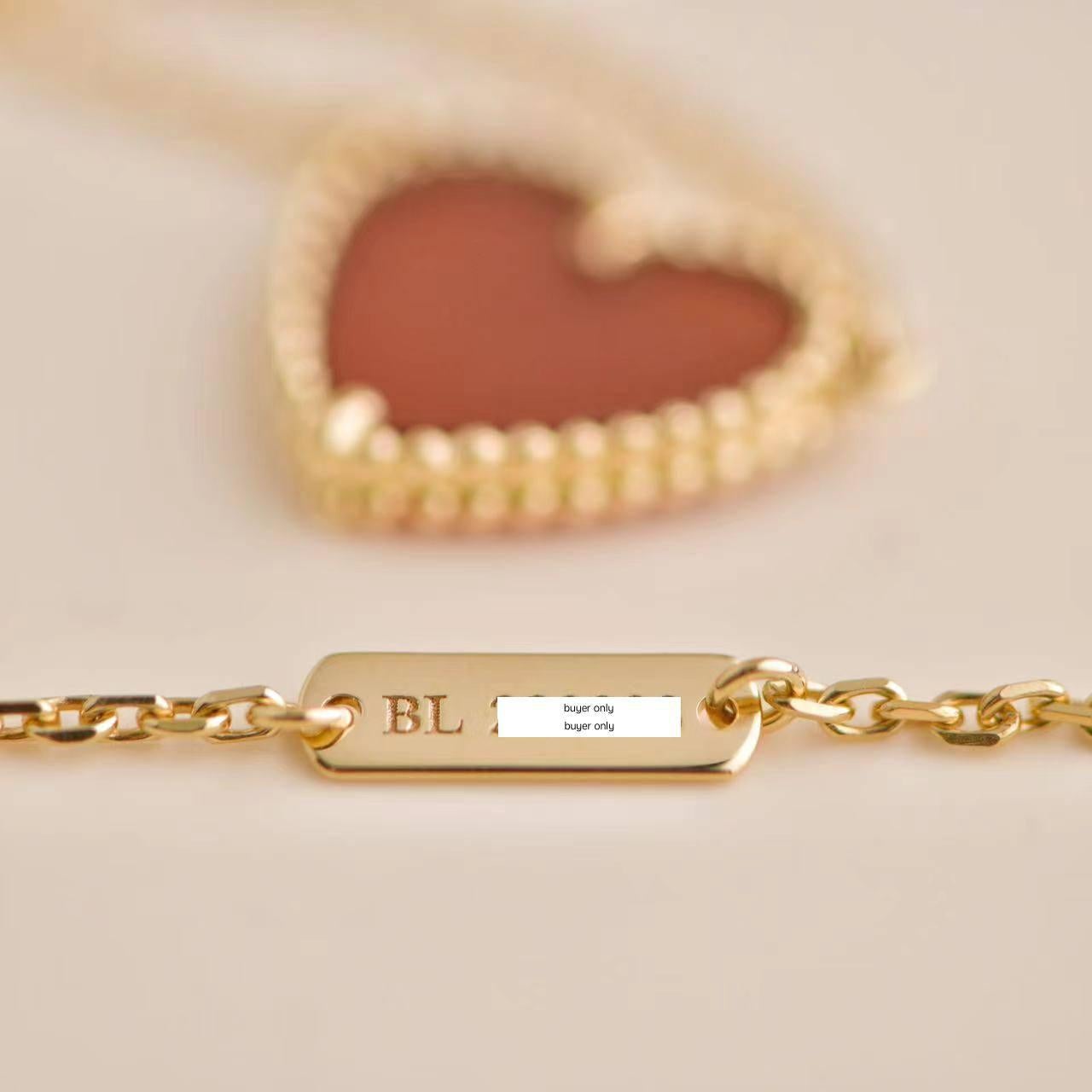 Uncut Van Cleef & Arpels Lucky Alhambra Carnelian 18K Yellow Gold Heart Pendant