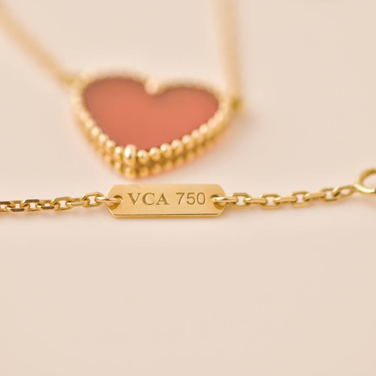 Van Cleef & Arpels Lucky Alhambra Carnelian 18K Yellow Gold Heart Pendant 1