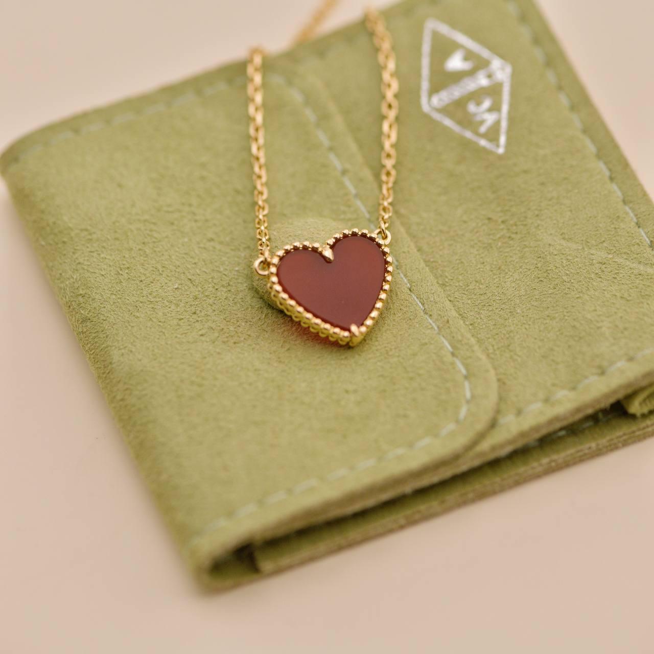 Grezzo Van Cleef & Arpels Collana con ciondolo a cuore in corniola Lucky Alhambra in oro rosa 18 carati in vendita