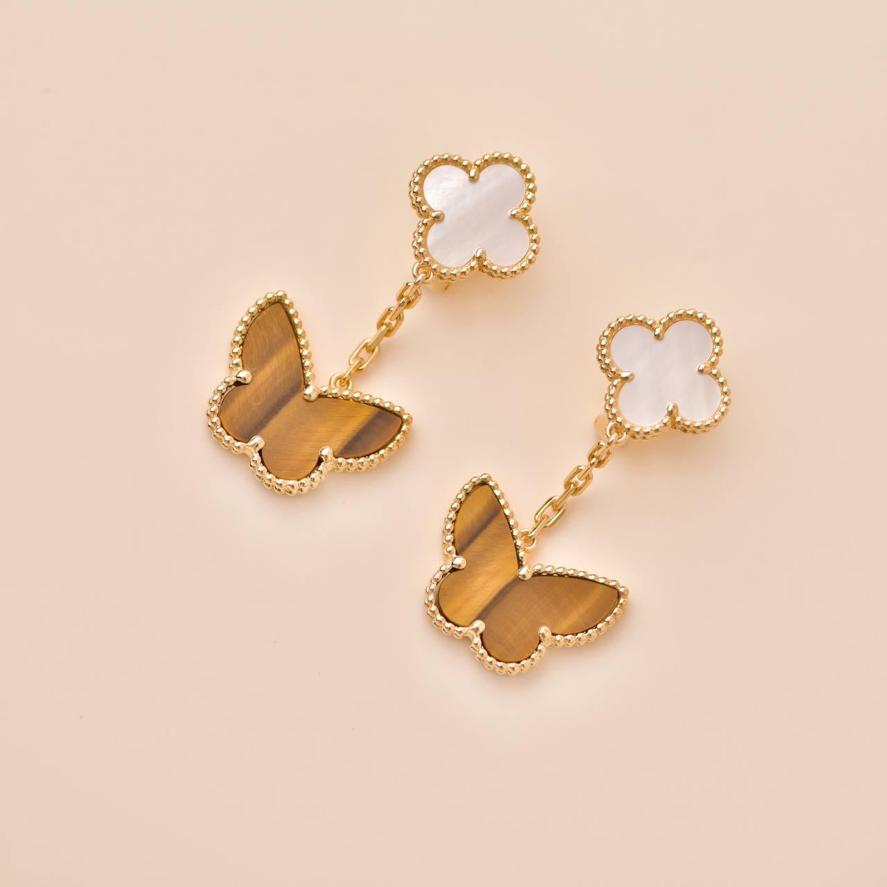 Women's or Men's Van Cleef & Arpels Lucky Alhambra Mother of Pearl and Tiger Eye Yellow Gold Earr