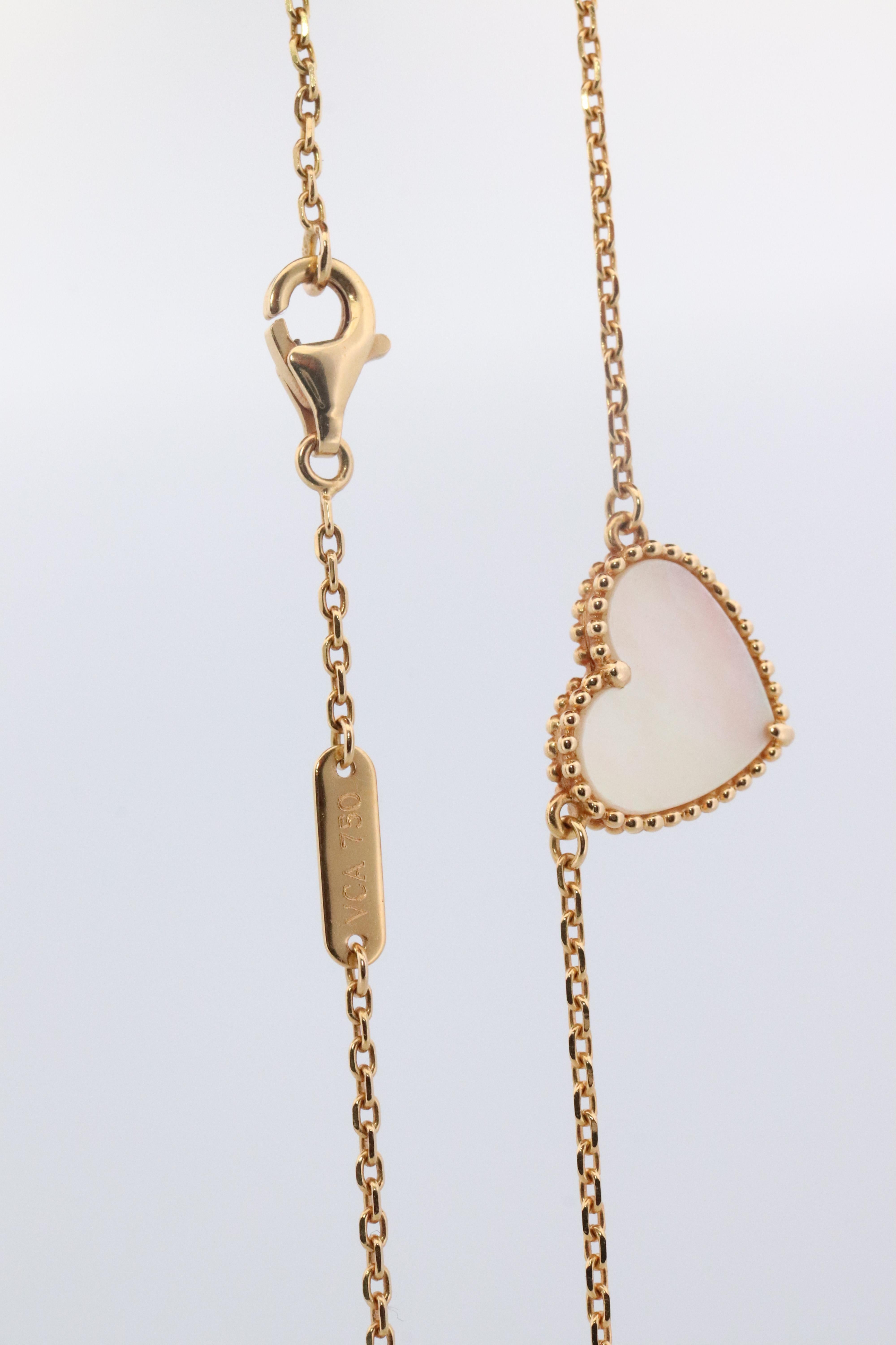 Collana Van Cleef & Arpels Lucky Alhambra. Ciondolo a forma di cuore con conchiglia VCA 18k YG autentico in vendita 1