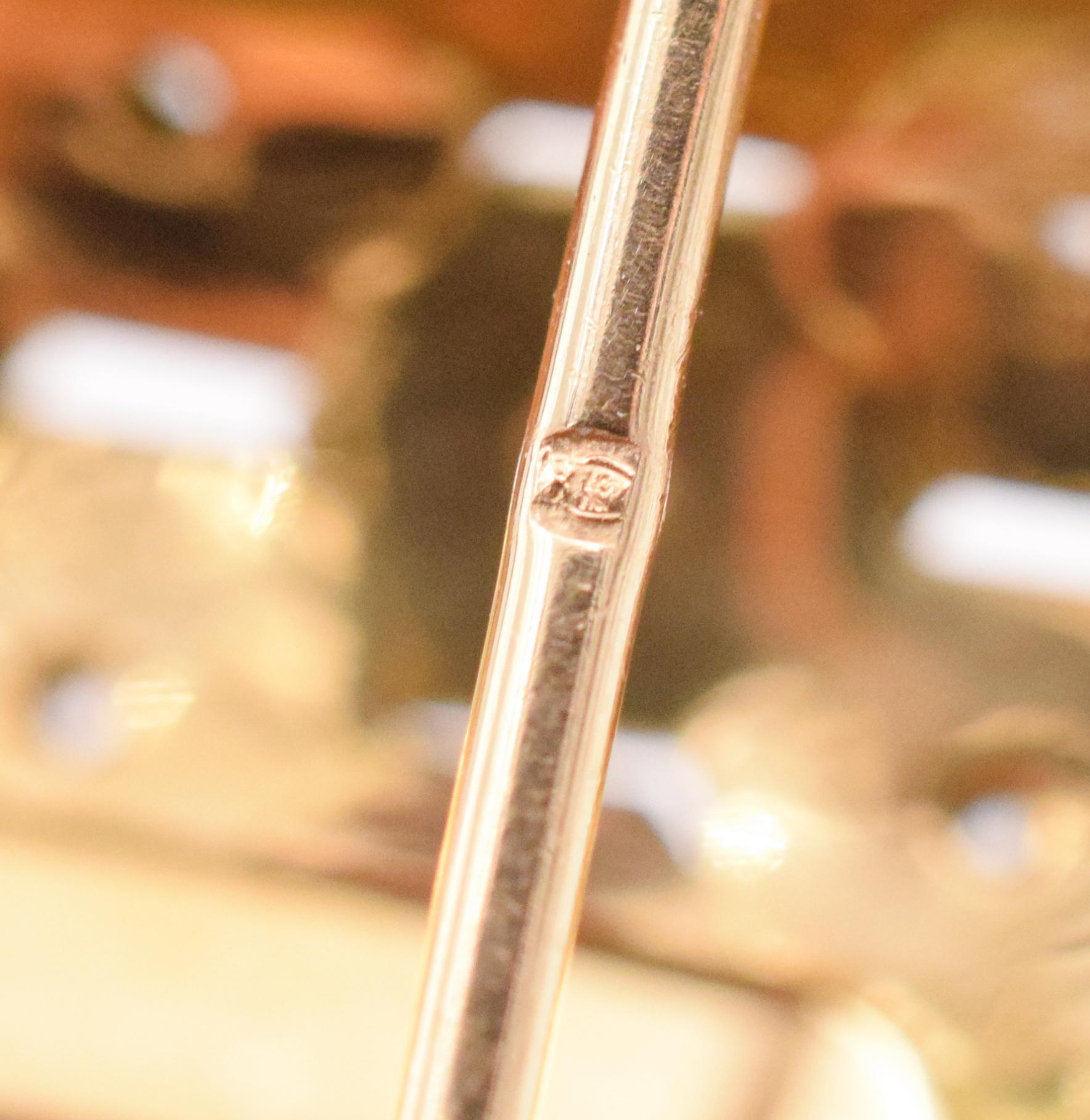 Van Cleef & Arpels Retro-Sessel  Ludo Hexagone Diamant Gold Double Clips im Angebot 2