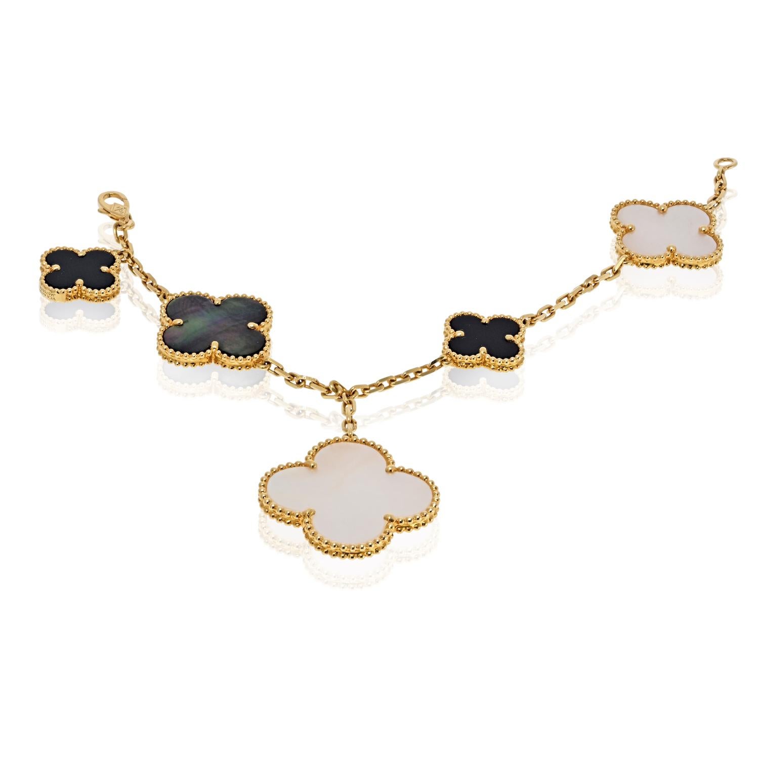 Moderne Van Cleef & Arpels Bracelet Alhambra à motif Magic 5 en vente