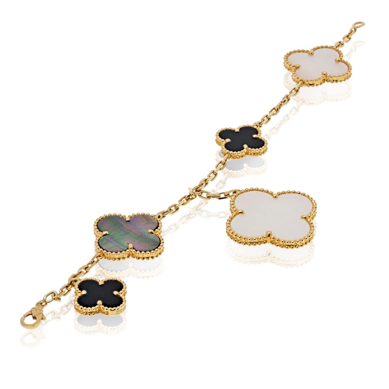 Van Cleef & Arpels Bracelet Alhambra à motif Magic 5 Excellent état - En vente à New York, NY